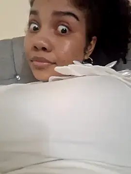 madelene online show from 12.08.24