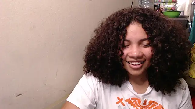 Snapshot of madelene chatting on 05.24.26 madelene online show from 05.24.26