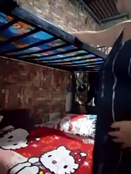 Snapshot of SexyHottMom chatting on 05.21.26 SexyHottMom online show from 05.21.26