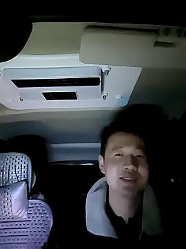 Snapshot of huanhuanaaaaa chatting on 02.25.26 huanhuanaaaaa online show from 02.25.26