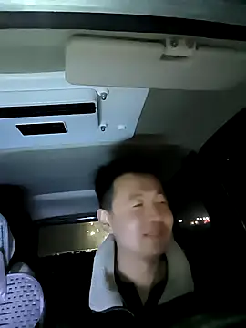 Snapshot of huanhuanaaaaa chatting on 02.27.26 huanhuanaaaaa online show from 02.27.26