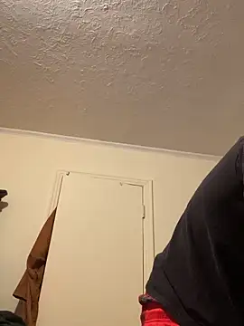 Snapshot of ThickDic28 chatting on 09.11.25 ThickDic28 online show from 09.11.25