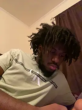 Snapshot of ThickDic28 chatting on 09.24.25 ThickDic28 online show from 09.24.25