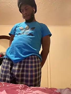 Snapshot of ThickDic28 chatting on 10.24.25 ThickDic28 online show from 10.24.25