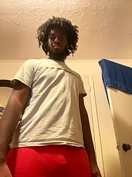 Snapshot of ThickDic28 chatting on 10.30.25 ThickDic28 online show from 10.30.25