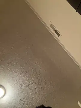 Snapshot of ThickDic28 chatting on 11.08.25 ThickDic28 online show from 11.08.25