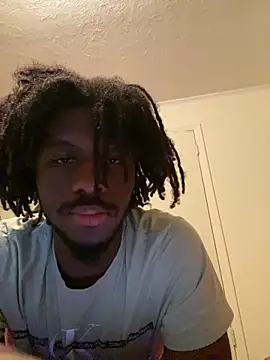 Snapshot of ThickDic28 chatting on 12.19.25 ThickDic28 online show from 12.19.25