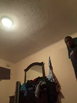 Snapshot of ThickDic28 chatting on 02.22.26 ThickDic28 online show from 02.22.26