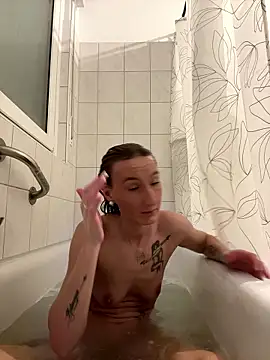 Emilia Mausi online show from 01.18.26