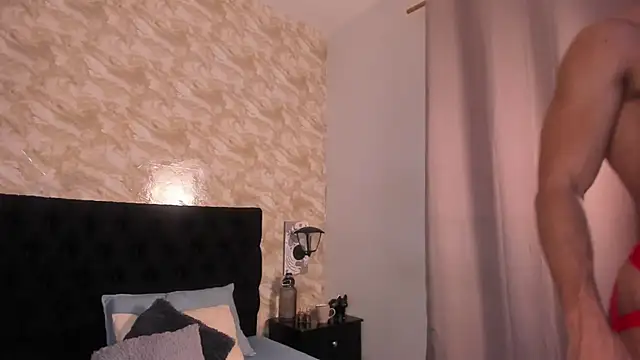 Lucio  Fox online show from 10.28.25