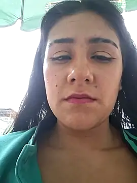 CAROLINE  07 online show from 09.19.25