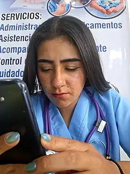 CAROLINE  07 online show from 03.23.26