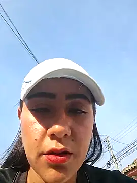 CAROLINE  07 online show from 03.26.26