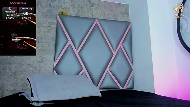  Leohot  online show from 02.19.26