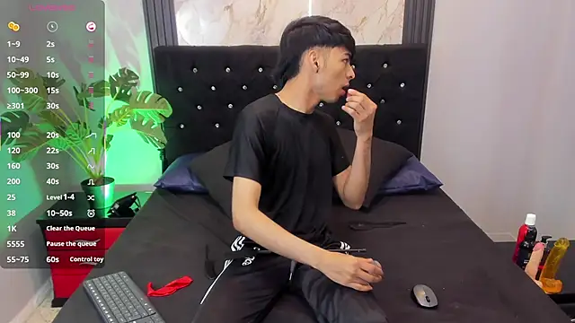 OnlyJos online show from 09.28.25