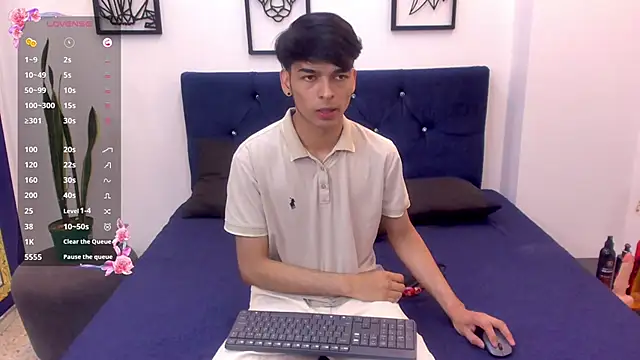 OnlyJos online show from 10.02.25