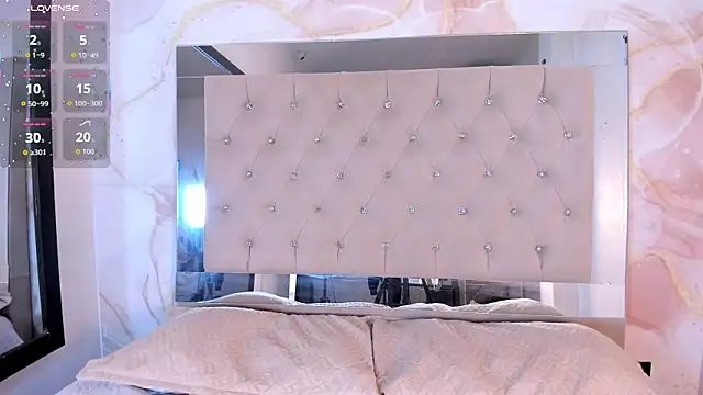 Luna Tylor online show from 03.11.26