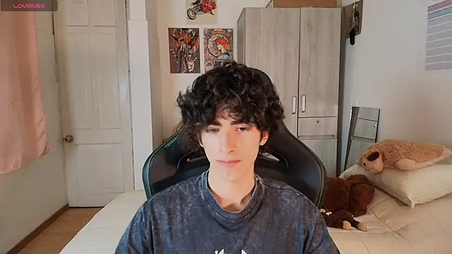 Nude Boy18 online show from 04.02.26