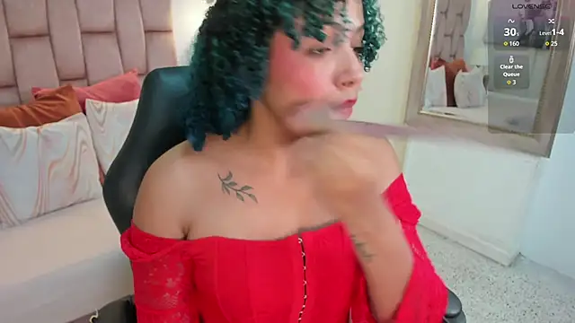 Snapshot of momo_ayasse chatting on 11.09.25 momo ayasse online show from 11.09.25