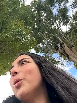 Snapshot of Dulce_1408 chatting on 11.19.25 Dulce 1408 online show from 11.19.25