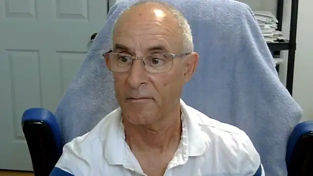 Snapshot of funone1999 chatting on 09.12.25 funone1999 online show from 09.12.25