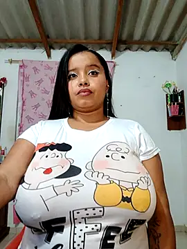 Snapshot of Liz__stone chatting on 11.24.25 Liz stone online show from 11.24.25