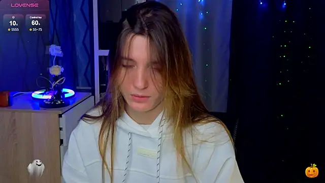 Vetta11 online show from 10.30.25