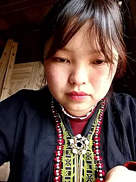 XoiXoi232 online show from 02.17.26