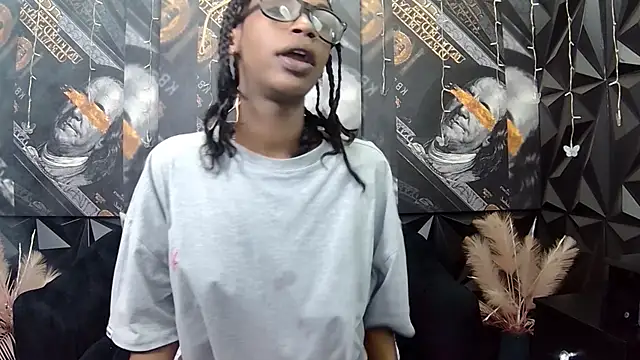 Lilmisbaddyxxx online show from 10.07.25