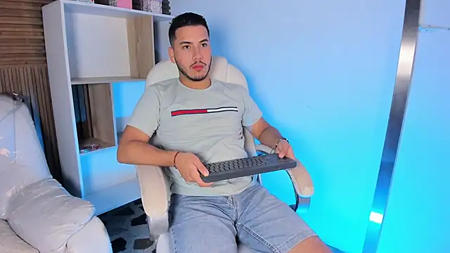 Axel grey  online show from 09.23.25