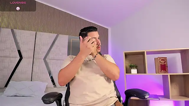 Axel grey  online show from 02.09.26