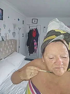 Angeldelightt online show from 11.22.25