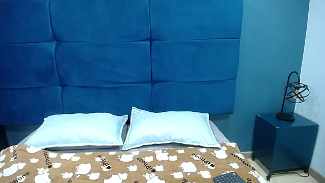 Jheampiiero online show from 09.18.25