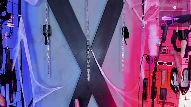 VictoryaLiah BDSM online show from 10.24.25