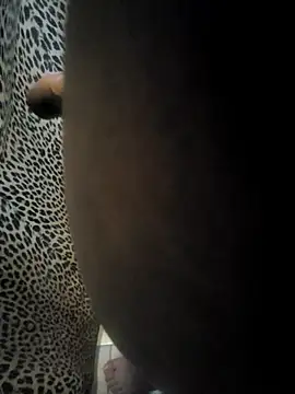 Snapshot of 825Danie chatting on 09.26.25 825Danie online show from 09.26.25