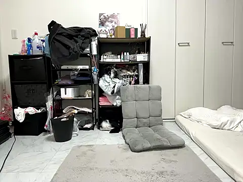 Snapshot of nano-da-u chatting on 10.30.25 nano-da-u online show from 10.30.25