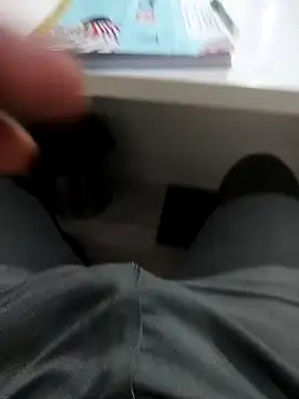 hotboy43339 online show from 02.19.26