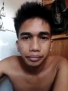 charlie0728 online show from 10.05.25