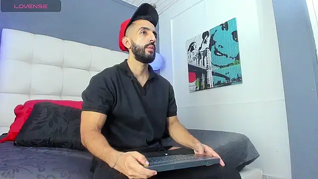 Yiyo10  online show from 02.07.26