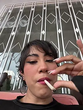 ZahaRose online show from 01.11.26