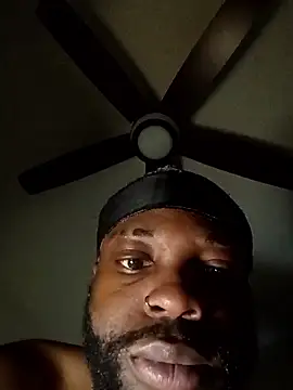 Snapshot of MoonlikePolicy727 chatting on 01.05.26 MoonlikePolicy727 online show from 01.05.26