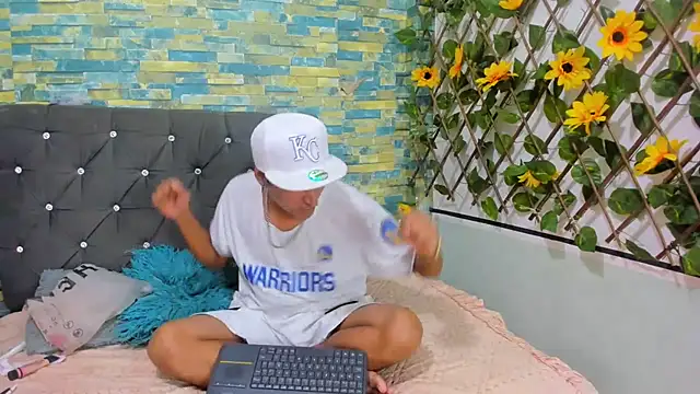 partdemonlatin666 online show from 10.14.25