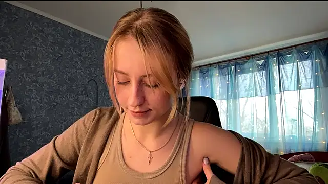 Snapshot of Jetta_Corsacami chatting on 11.11.25 Jetta Corsacami online show from 11.11.25