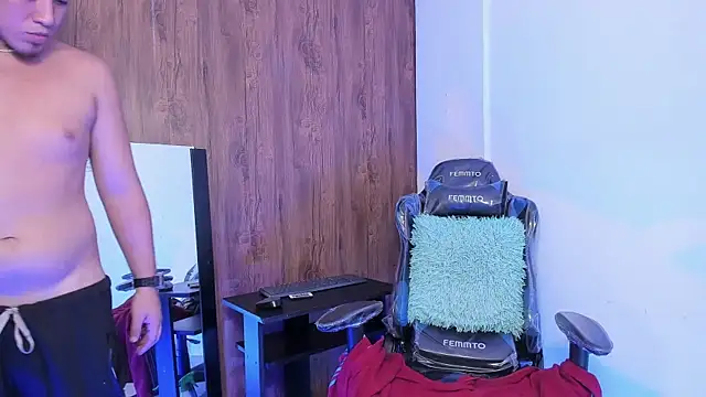 juanmechanic  online show from 10.12.25