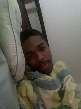 Snapshot of huhgtr chatting on 02.21.26 huhgtr online show from 02.21.26