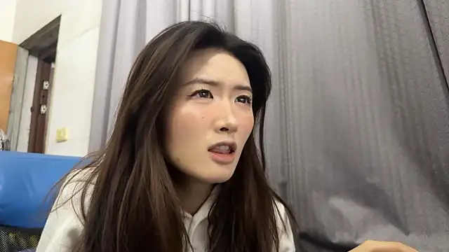 Moonlight-23 online show from 11.24.25