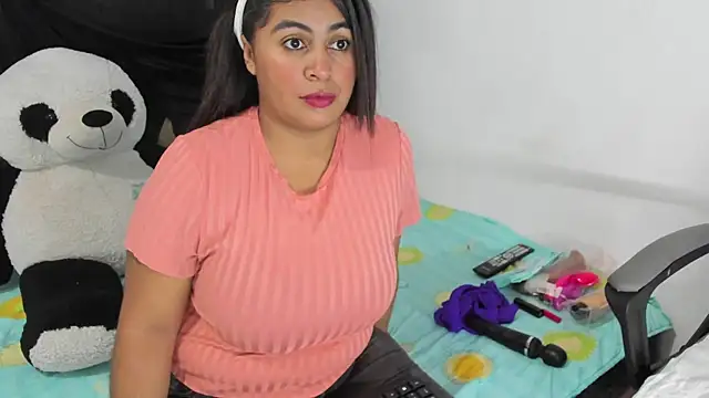 AndreaSweet2 online show from 10.31.25