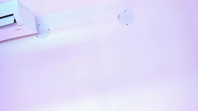 Snapshot of AndreaSweet2 chatting on 02.19.26 AndreaSweet2 online show from 02.19.26