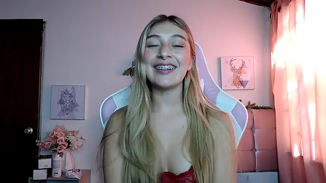 SophiaaLee online show from 03.19.26