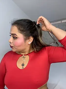 Snapshot of ashley-swift- chatting on 10.09.25 ashley-swift- online show from 10.09.25